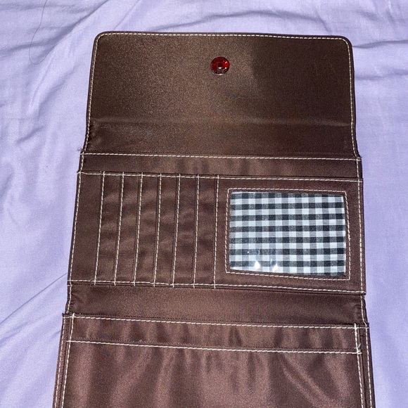 Kate Spade wallet - Picture 2 of 10